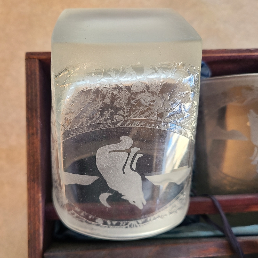 Handcrafted, etched tumbler gift set in wood box. - Picture 6 of 9